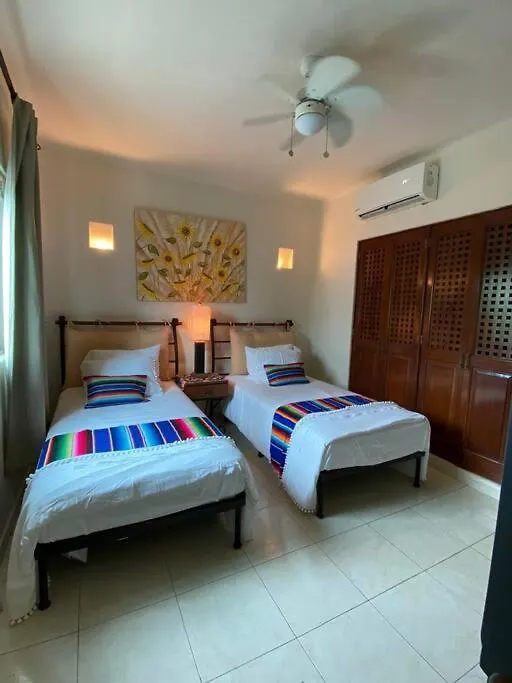 Penthouse 2Bd 2Ba With Private Rooftop And Jacuzzi Playa del Carmen Mexico